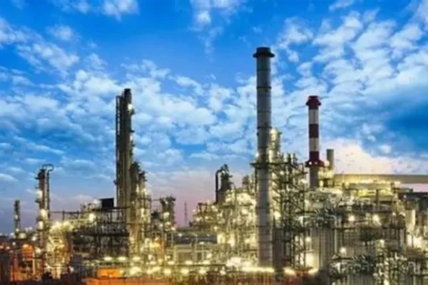 Industrial scale air separation Industrial scale air separation